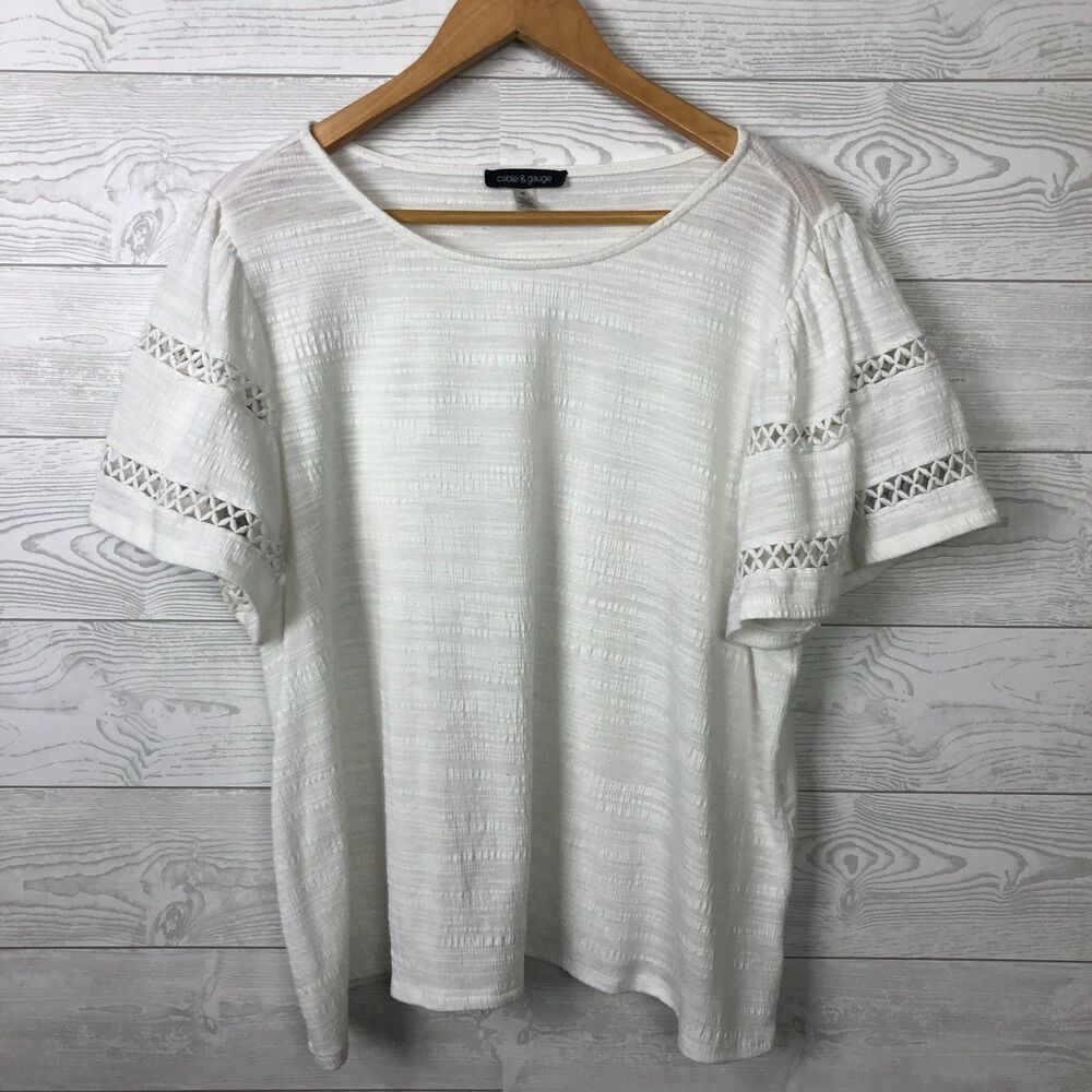 Cable & Gauge Women's 1X Gauzy Short Sleeve Top Scoop Neck Cut Out Sleeves White